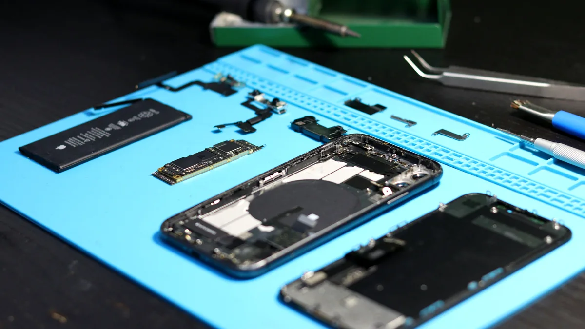 Замена аккумулятора